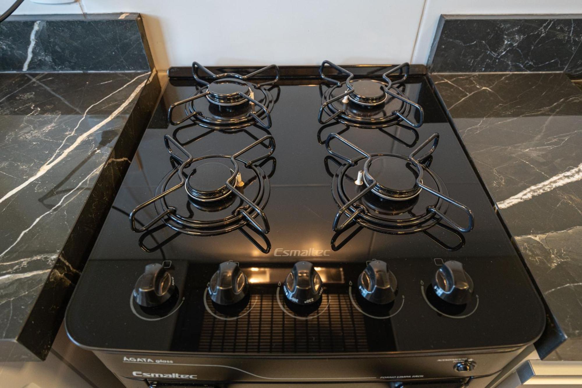 Apartamentos Completos A 15Min Beto Carreiro Com Wi-Fi Churrasqueira Em Condominio Com Piscina Portaria 24H Ideal Para Familia Piçarras Habitación foto